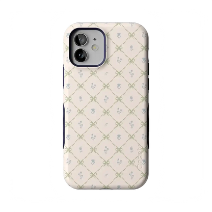 Petit Petals | Dainty Lattice Case