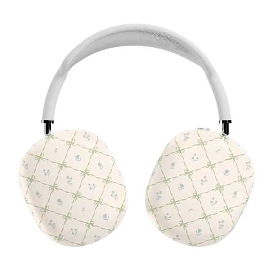 Petit Petals | Dainty Lattice AirPods Max Case