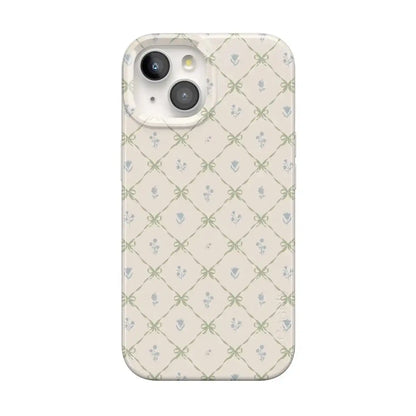 Petit Petals | Dainty Lattice Case